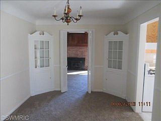 3rd image of 2530 Linden Ave SE