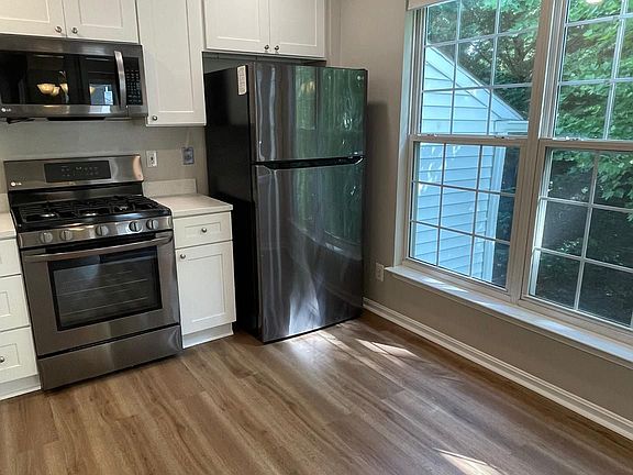 5th image of 12631 Fair Crest Ct APT 302