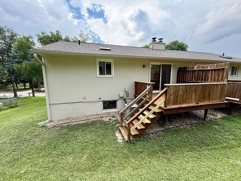 Exterior, backyard & deck