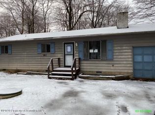 9821 Deerwood Dr, Tobyhanna, PA