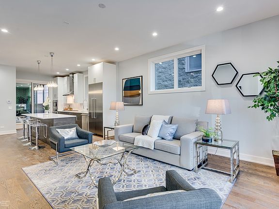 3rd image of 2650 N Bosworth Ave #1S