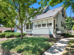 133 W McKinley Ave, Zeeland, MI 49464