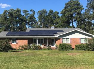 61 Pelican Point Rd, Wilmington, NC 28409