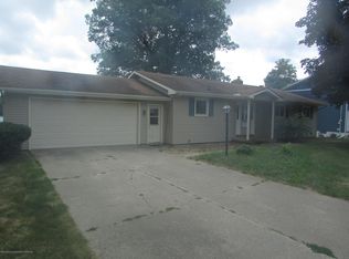 901 E Geneva Dr, Dewitt, MI 48820