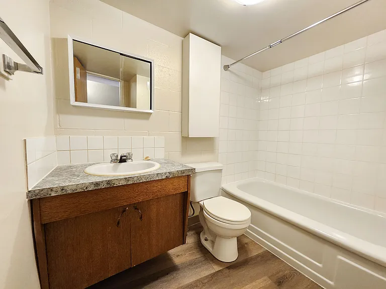 303 9a St NW — Photo 12