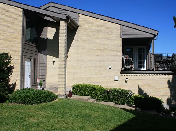 18028 Starboard Dr, Houston, TX 77058