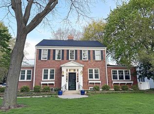 151 Kensington Dr, Madison, WI 53704