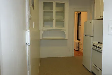 Rented by Manhattan Best Realty, Inc.