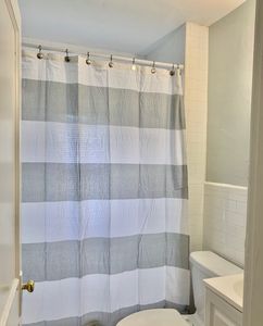 28 Griffin St, Springfield, MA, 01104