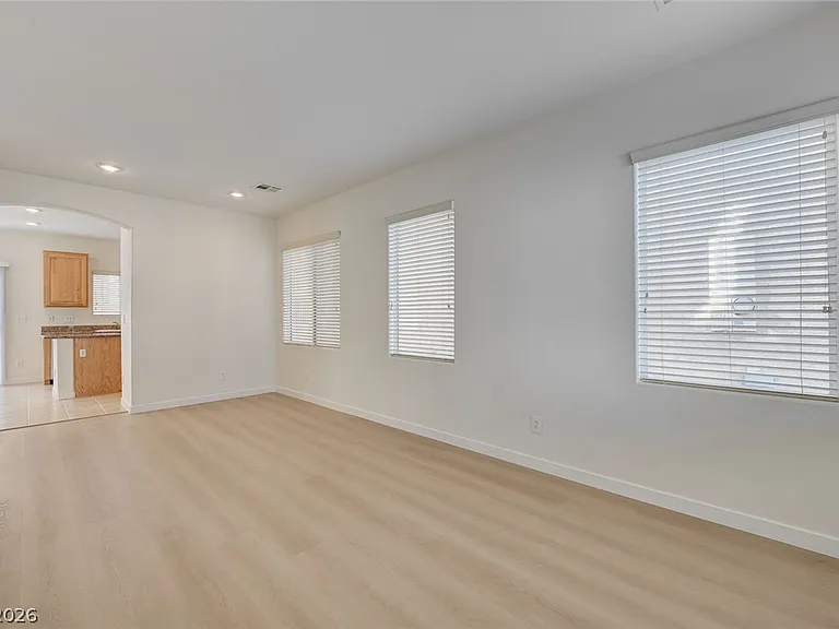 5389 Encino Springs Ave — Photo 3
