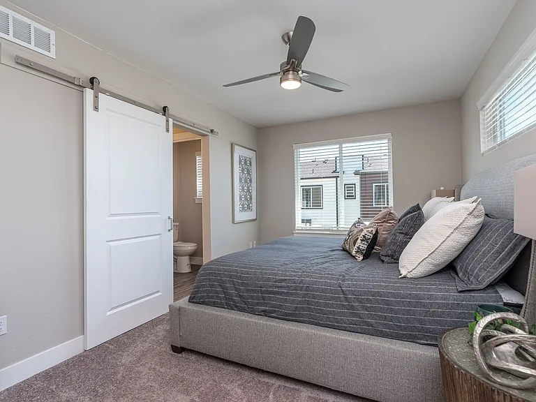 Honey Creek Townhomes — Photo 24