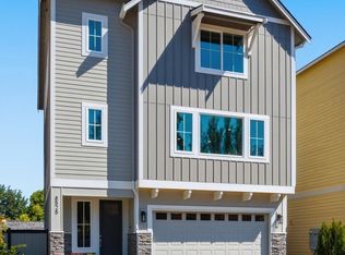 8525 230th Pl SW #11, Edmonds, WA 98026