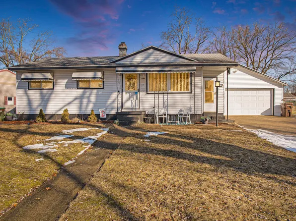 704 Hoaglin Dr, Albion, MI 49224