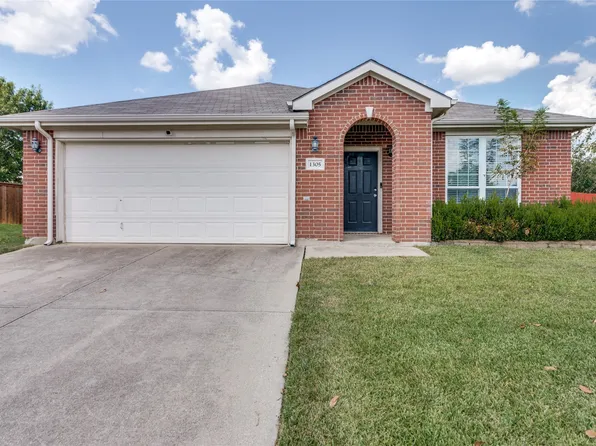 1305 Pepperfield Ct, Burleson, TX 76028