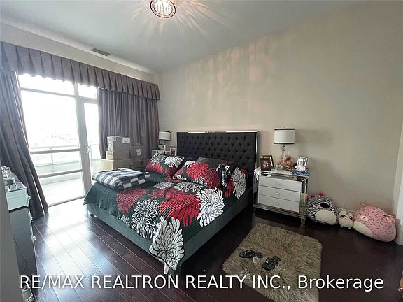 5th image of 10 Bloorview Pl #1512