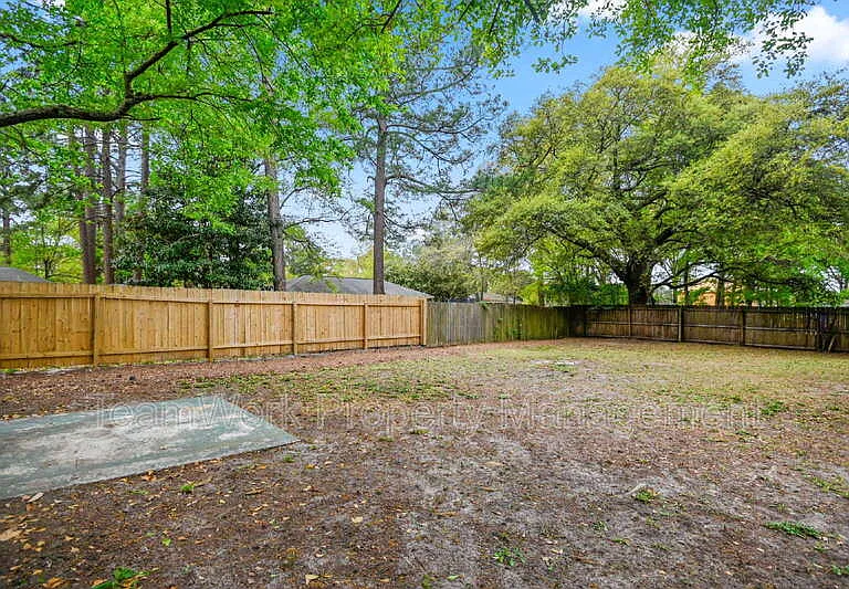 4467 Donwood Cir — Photo 28