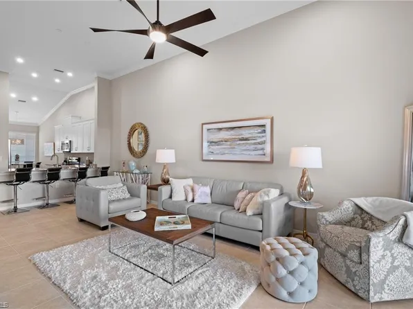 9402 Pocida Ct Unit 204, Naples, FL 34119