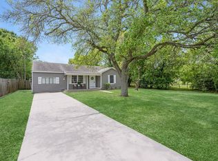 3029 Taylor St, La Marque, TX 77568