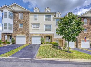 234 Orleans Rd #11-2, Newburgh, NY 12550