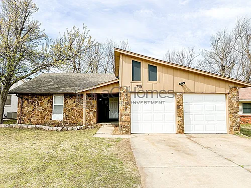 730 Arlington Dr Photo 1