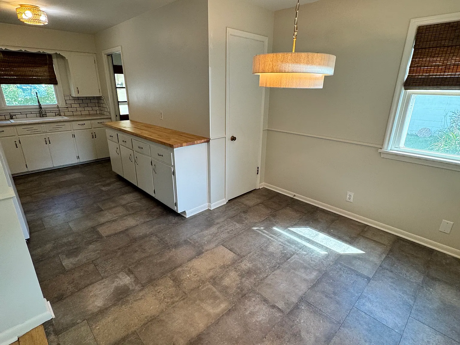 6762 Western Ave — Photo 4