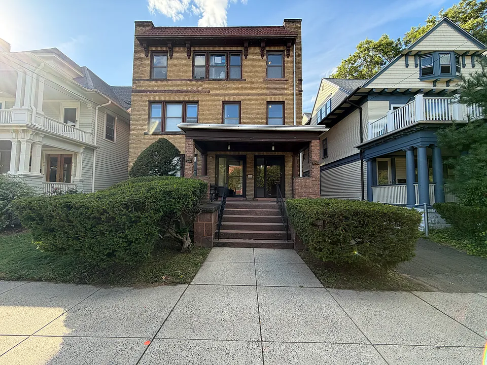 644 Orange St #B1