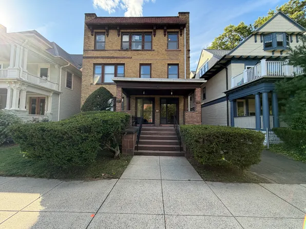 644 Orange St #1B, New Haven, CT 06511