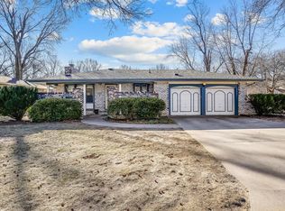 1000 E Kristen Ct, Derby, KS 67037
