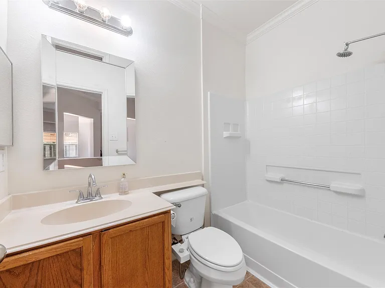 7138 Sun Village Dr — Photo 20