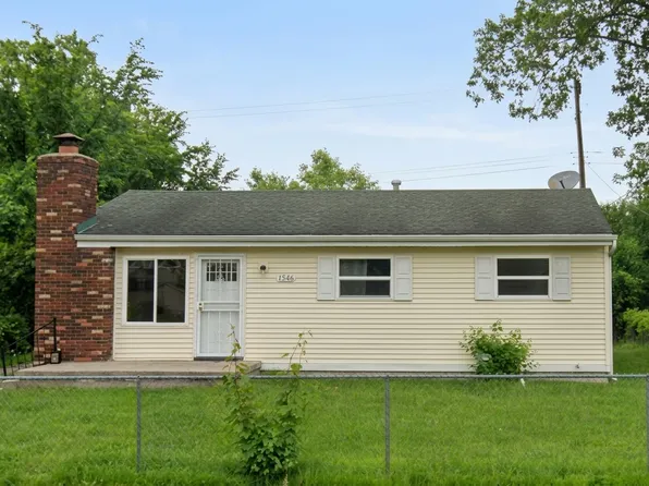 1346 Flamingo Dr, Mount Morris, MI 48458