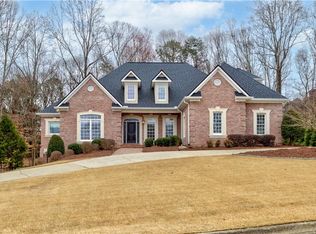 1975 Tee Dr, Braselton, GA 30517