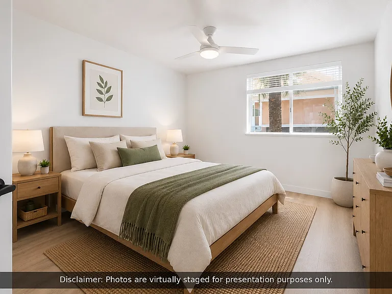 1503 S Hoover St #6 — Photo 5