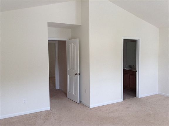 4th image of 3604 Blue Spruce Ct