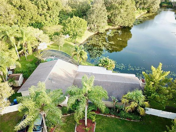 4th image of 6402 Brook Hollow Ct