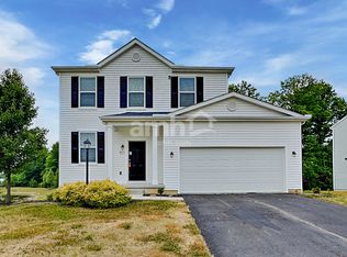 875 Corylus Dr SW, Pataskala, OH 43062