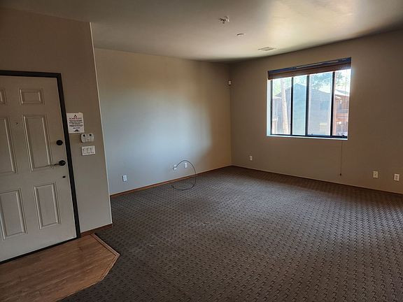 4th image of 200 E Malibu Dr Unit B6