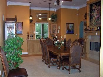 5th image of 7400 Hanover Ct
