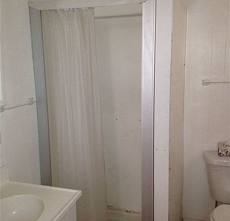 4th image of 909 Bridge St NW APT 2