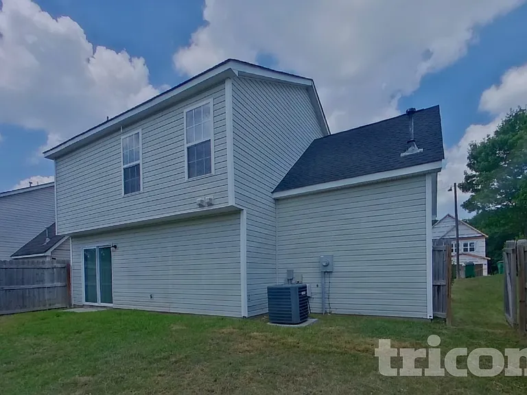 6207 Linda Vista Ln — Photo 16