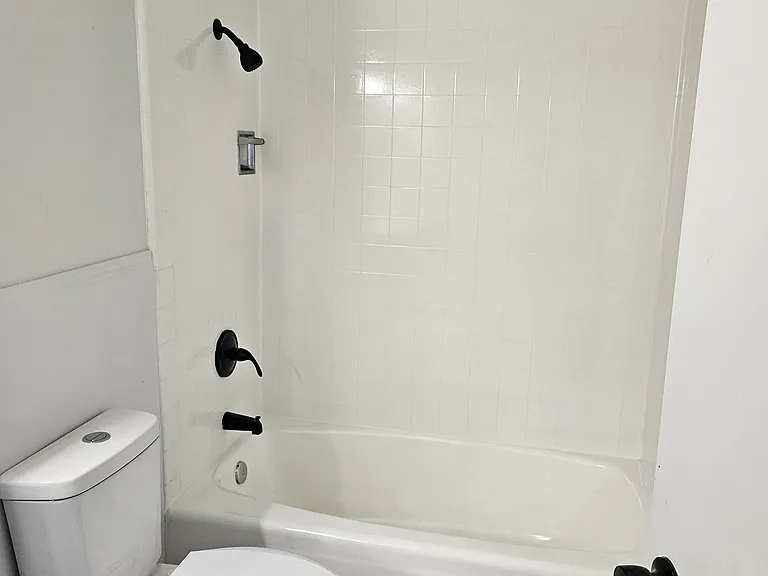 3657 Broadmoor Blvd — Photo 35