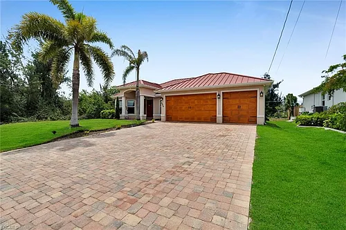 3326 SW 8th St Photo 1
