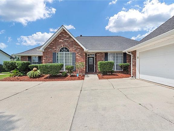 4th image of 3716 Lake Lynn Dr