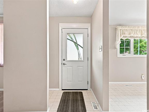 3rd image of 1813 Richardson ROAD