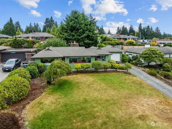 610 View Ridge Drive, Everett, WA 98203