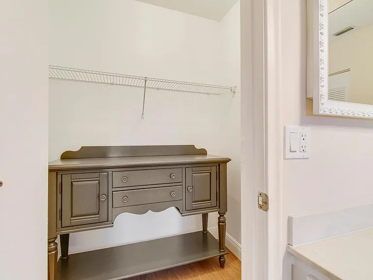 2730 SW 13th St #203 — Photo 14