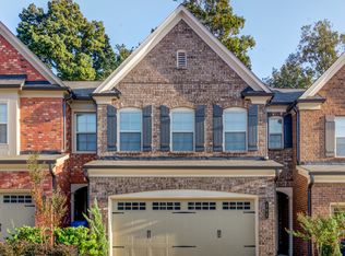 305 Holdings Dr, Lawrenceville, GA 30044