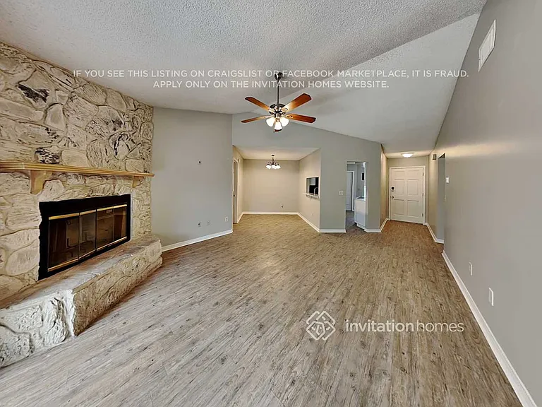 8096 Kilwinning Ln — Photo 3
