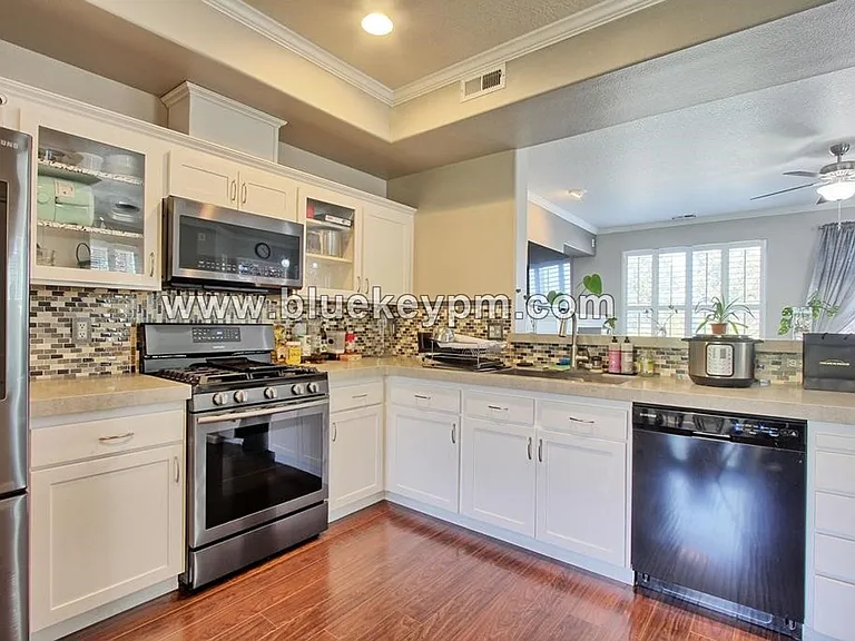 20669 NW Painted Mountain Dr — Photo 7