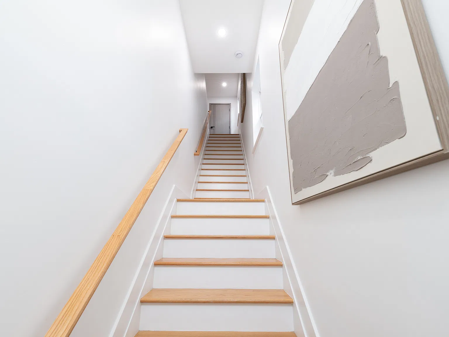 3 bed, $3,400 — Photo 2