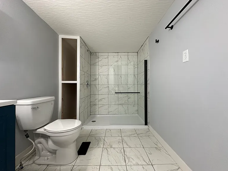322 Wheat St — Photo 4